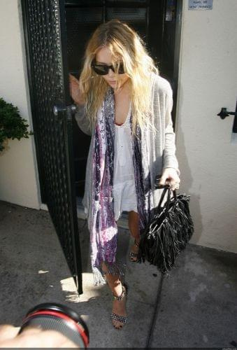 MK shopping at the Tracy Ross clothing store in West Hollywood-paparazzi październik 2007