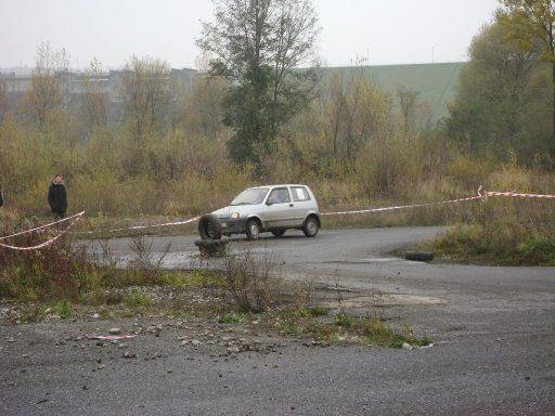 Kręciołek Dobczyce 28.10.07 Załoga Wójcik/ Szelerewicz fiat CC 700 :)