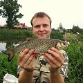 Kleń 37cm. Sierpień 2007. Narew. Ryba wypuszczona do wody po złowieniu.