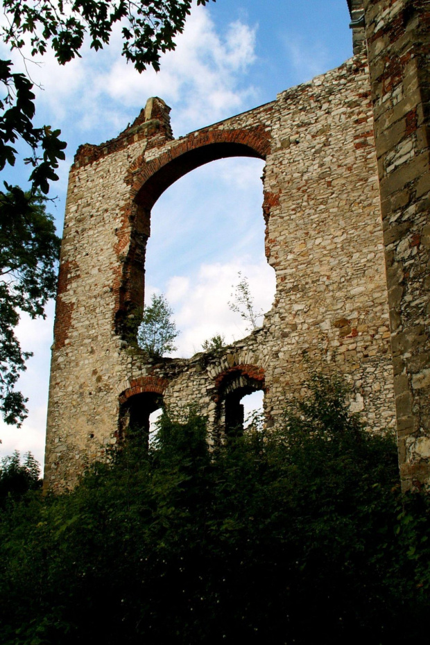 Zamek Tęczyn w Rudnie