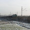 ET22-508 z węglarkami opuścił przed chwilą stację Ruda Kochłowice i zmierza w kierunku Bielszowic. W tle widoczny jest Kochłowicki kościół.
(Szlak Kochłowice-Bielszowice)