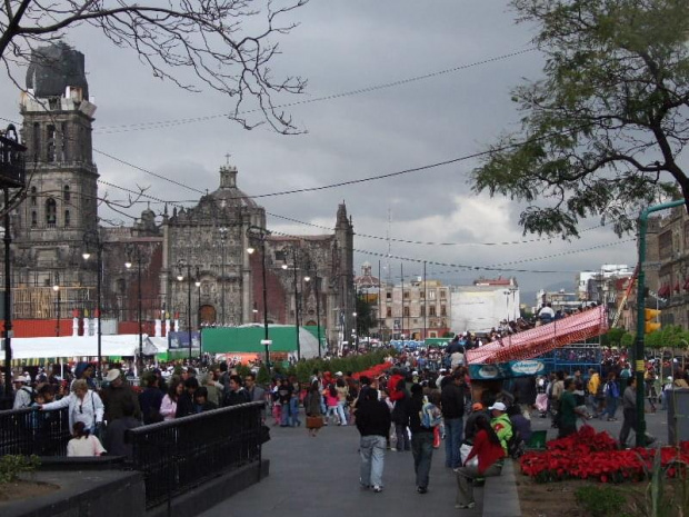 Przy Zócalo... #MiastoMeksyk #MexicoCity #Zócalo