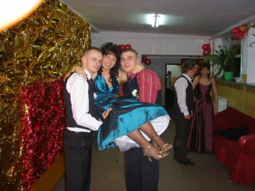 Studniowka A.D. 2008. Zdjęcia udostępniła Anna Guz #Sobieszyn #Brzozowa #Studniówka #AnnaGuz