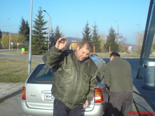 ja lubię coca cole dużo jej pije zbieram pod biedronką na cole