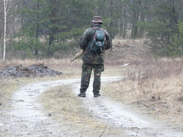 ***PRZEDMIOTY MAJĄCE ZNAKI SWASTYKI , LUB INNE ZNAKI FASZYSTOWSKIE MAJĄ JEDYNIE CHARAKTER KOLEKCJONERSKI, LUB SĄ PRZEZNACZONE DO REKONSTRUKCJI HISTORYCZNEJ ! W ŻADNYM WYPADKU NIE PROPAGUJĄ , ANI NIE NAWOŁUJĄ DO IDEOLOGII FASZYSTOWSKIEJ !!!