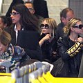 MK and Ash arrive in Paris-paparazzi luty 2008