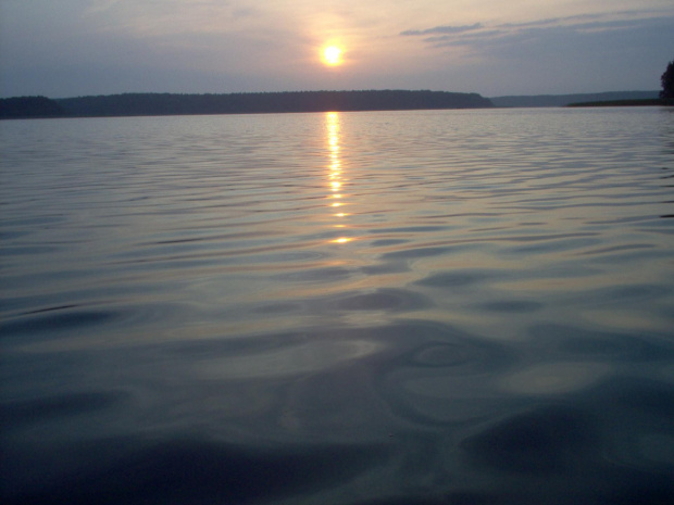 wschód słońca nad Jeziorem Niesłysz w Niesulicach 07.2004 #jezioro