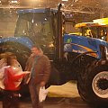 Ciągnik New Holland T8030 #kombajn #traktor #rolnictwo #farmer #wystawa #Poznań