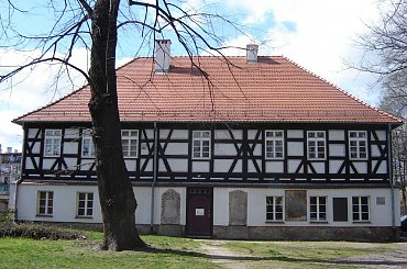 Tzw LUTHERHEIM obok Kosciola Pokoju #Slask #DolnySlask #Silesia #Schlesien #Slezsko #Friedenskirche #KosciolPokoju