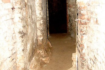 Podziemna Trasa Turystyczna w Przemyślu - 05.07.2007 #Przemyśl #podziemia #podziemna #trasa