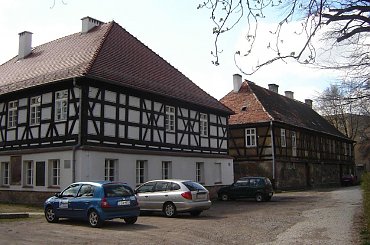 Budynki w poblizu Kosciola Pokoju #Slask #DolnySlask #Silesia #Schlesien #Slezsko #Friedenskirche #KosciolPokoju