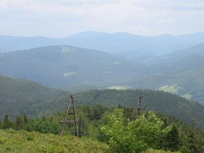 Widok na oddalone góry