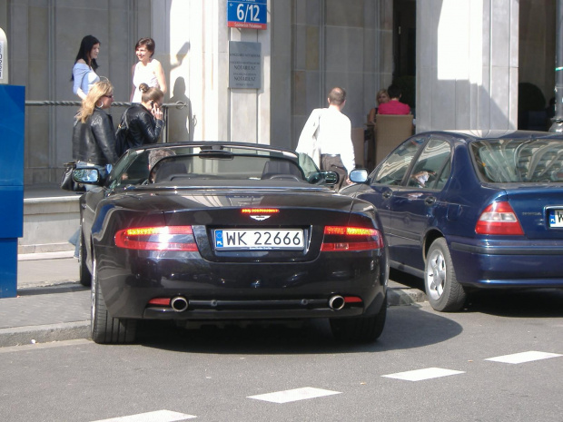 Aston Martin DB 9 Volante