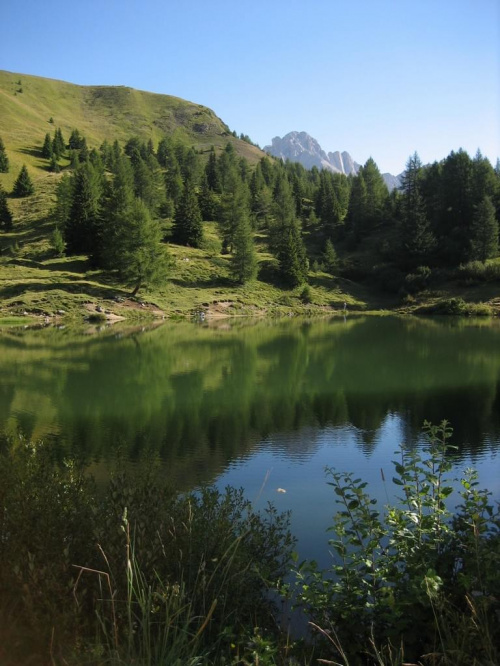 Lach de la Rose - nieopodal przeł. San Pellegrino #góry #Dolomity #Włochy