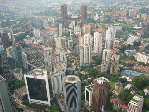 widok z wieży TV (Menara Kuala Lumpur)