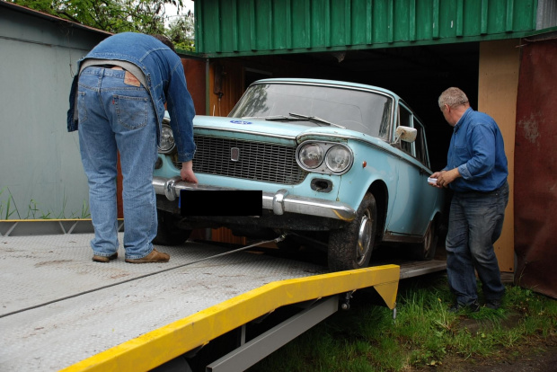 #samochód #auto #pojazd #oldtimer #fiat #Fiat1300