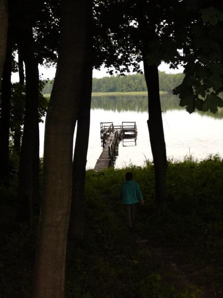 Widok na jezioro w Cieminie