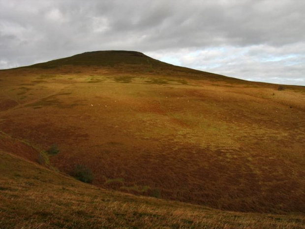 Niby Góry Czarne, a jednak czerwone (szczyt Sugar Loaf) #góry