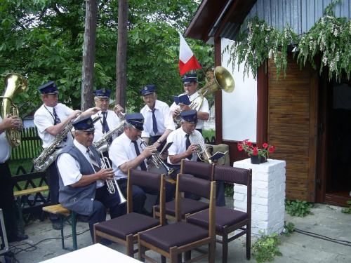 Strojenie i zgrywanie orkiestry na Majdanie Ostrowskim. #WMieście #WSzkole #WPlenerze