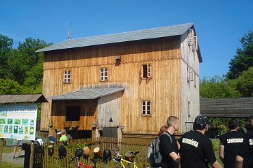 TOMASZÓW MAZOWIECKI -drewniany młyn w skansenie rzeki Pilicy #skansen #młyn #TomaszówMazowiecki