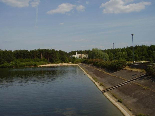 SMARDZEWICE (Łódzkie) - molo spacerowe nad Jeziorem Sulejowskim #molo #JezioroSulejowskie #Łódzkie #zatoka