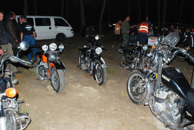 I RAJD NOCNY MOTOCYKLI ZABYTKOWYCH Kresy 2008