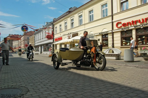 Wystawa i Turystyczny Rajd Pojazdów Zabytkowych Świętego Krzysztofa 19-20.07.2008r. Rzeszów #Rzeszów #multipla #rajd #hoffman