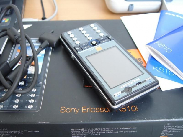 sony ericsson k810i 1