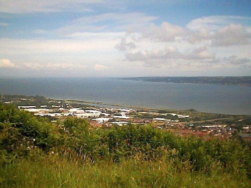 Widok na zatoke z gory Cavehill