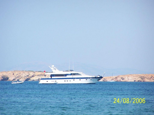 taka sobie łódeczka #morze #wakacje #grecja