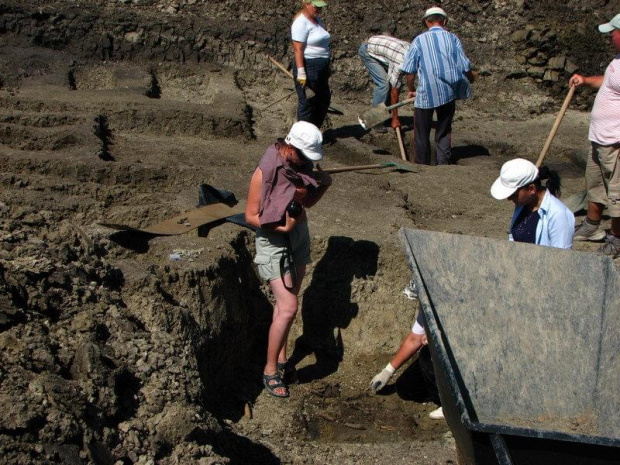 Wykopaliska archeologiczne Ciepłe 2008