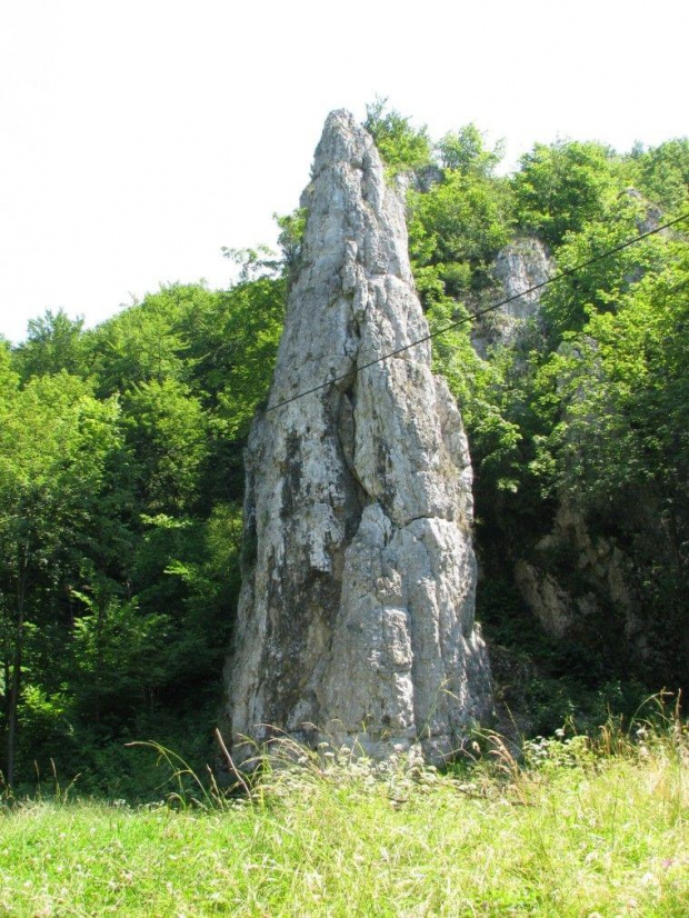 Czarcie Wrota w Dolinie Będkowskiej.