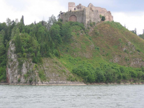 Ruiny Czorsztyńskiego zamku
