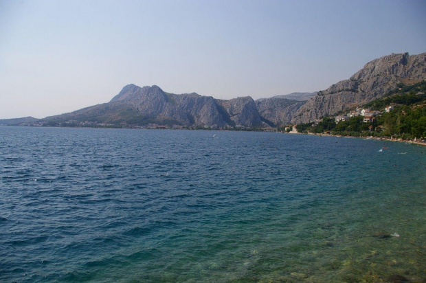 omis