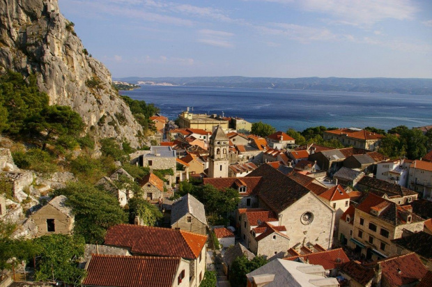 omis