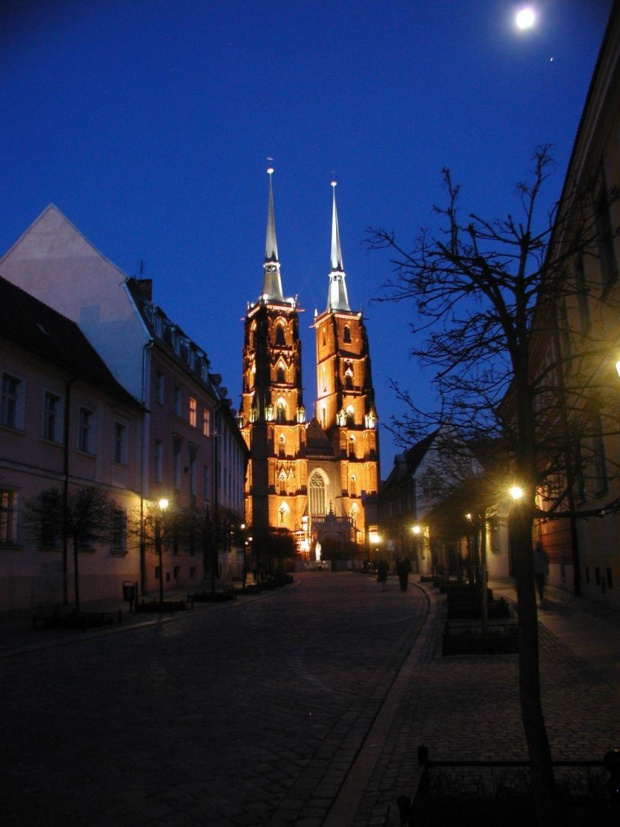 WROCŁAW NOCĄ