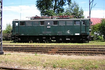 #lokomotywa #spalinowóz #stacja #lokomotywownia #kolej #kolejnictwo