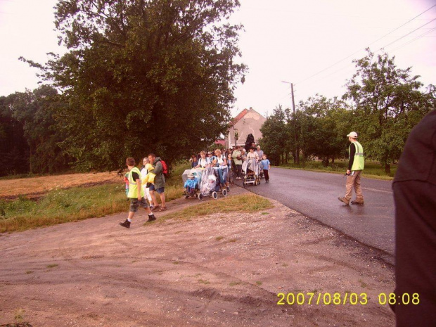 IV Piesza Pielgrzymka Diecezji Świdnickiej na Jasną Górę 31.07-09.98.2007 #pielgrzymka #Częstochowa #JasnaGóra #DiecezjaŚwidnicka #OSP #StrażPożarna